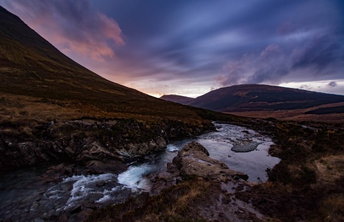 fairy-pools-light-fading-fast-in-the-west