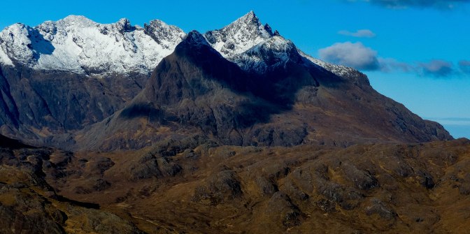 peak-of-the-caves-closer-up