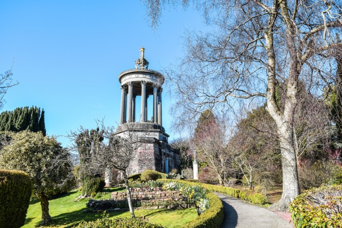burns monument